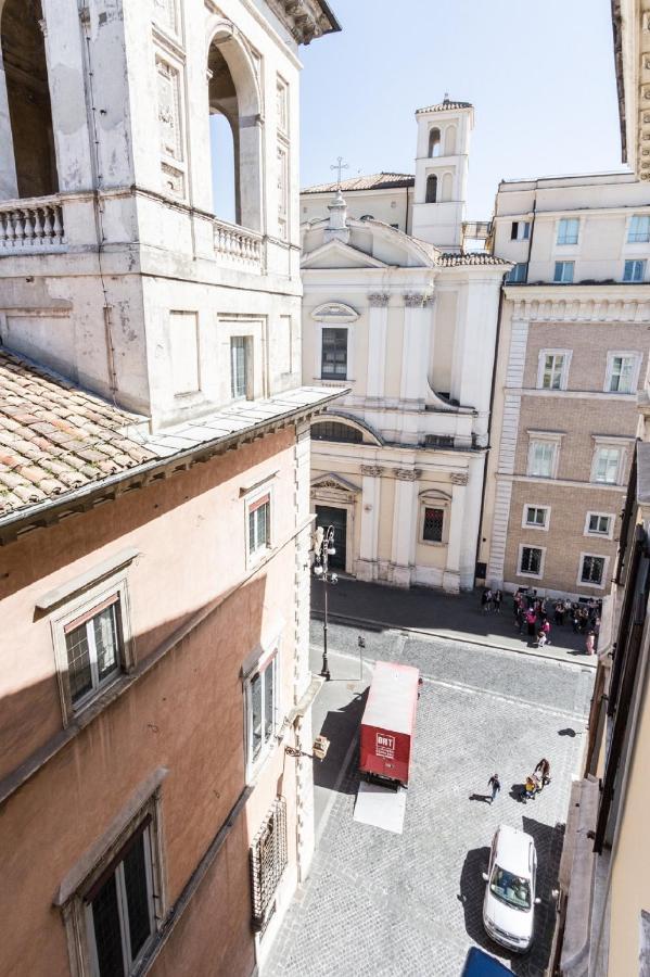 Sunny Apartment Navona Square Řím Exteriér fotografie